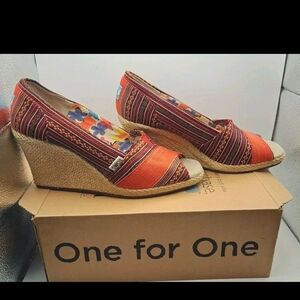 TOMS Women's Lina Multicolor Woven Wedges Size W9